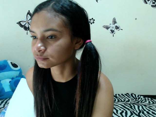 liz7skinny live cam on BongaCams