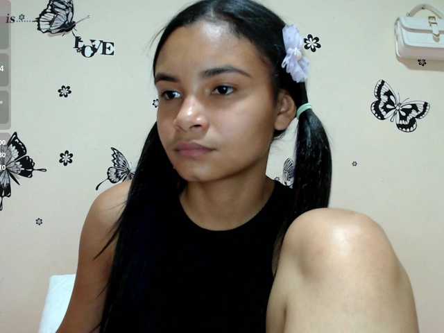 liz7skinny live cam on BongaCams