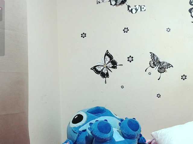 liz7skinny live cam on BongaCams