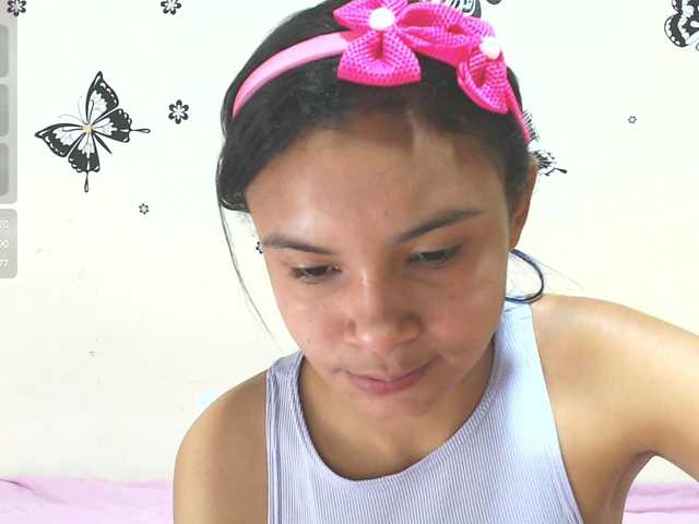 liz7skinny live cam on BongaCams