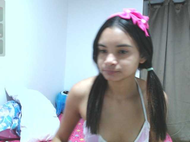 liz7skinny live cam on BongaCams