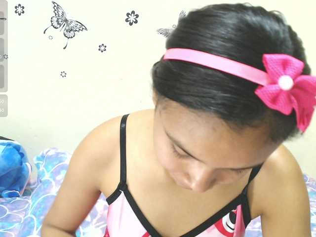 liz7skinny live cam on BongaCams
