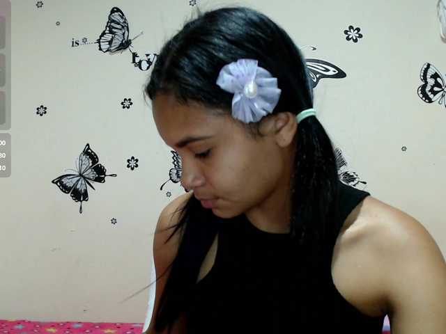 liz7skinny live cam on BongaCams