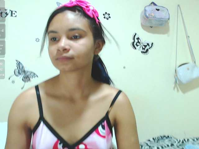 liz7skinny live cam on BongaCams