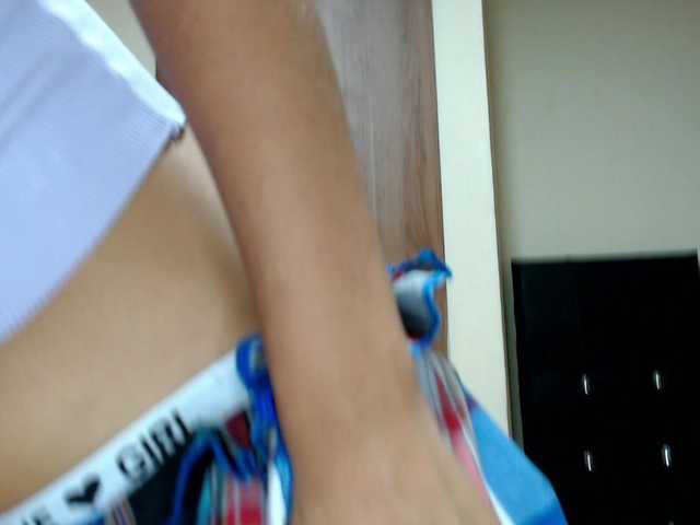 liz7skinny