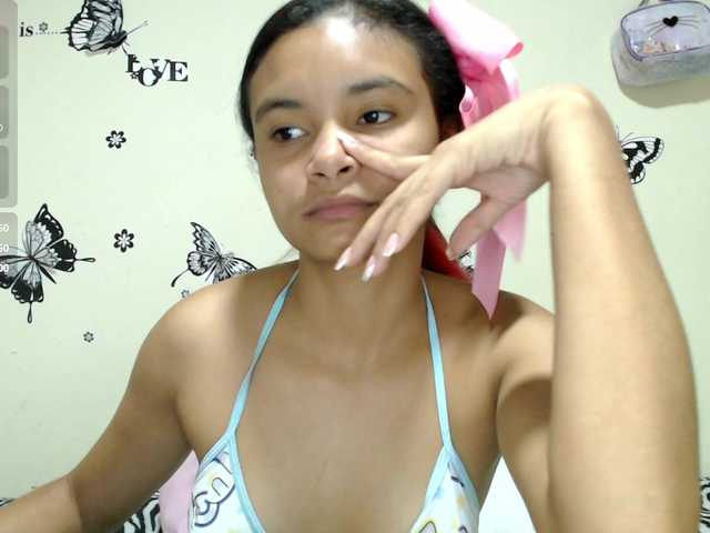 liz7skinny live cam on BongaCams