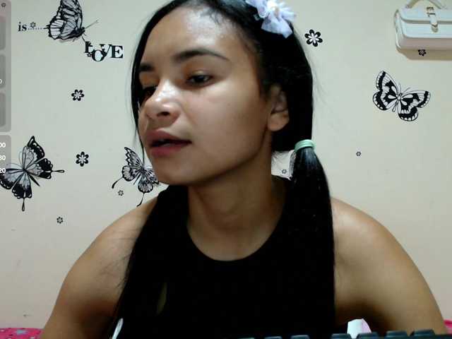 liz7skinny live cam on BongaCams