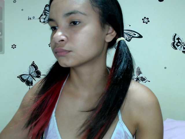liz7skinny live cam on BongaCams