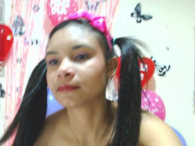 liz7skinny live cam on BongaCams