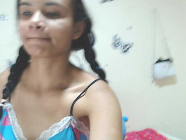 liz7skinny live cam on BongaCams