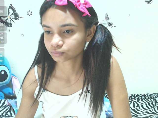 liz7skinny live cam on BongaCams