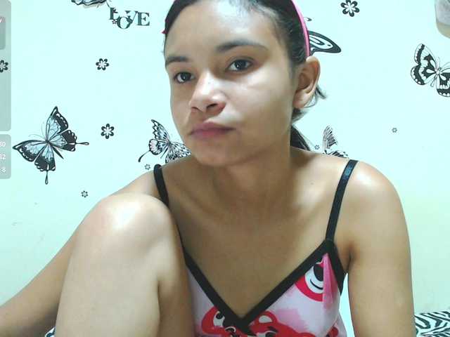 liz7skinny live cam on BongaCams