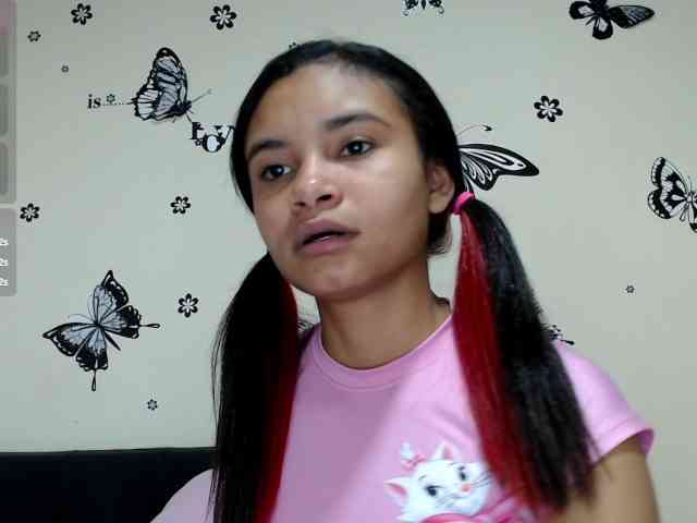 liz7skinny webcam
