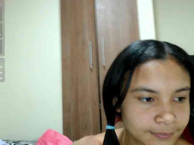 liz7skinny webcam