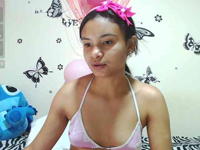 liz7skinny webcam