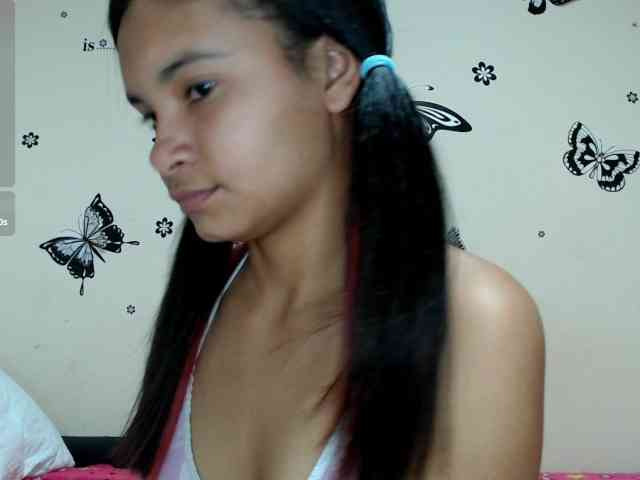 liz7skinny webcam