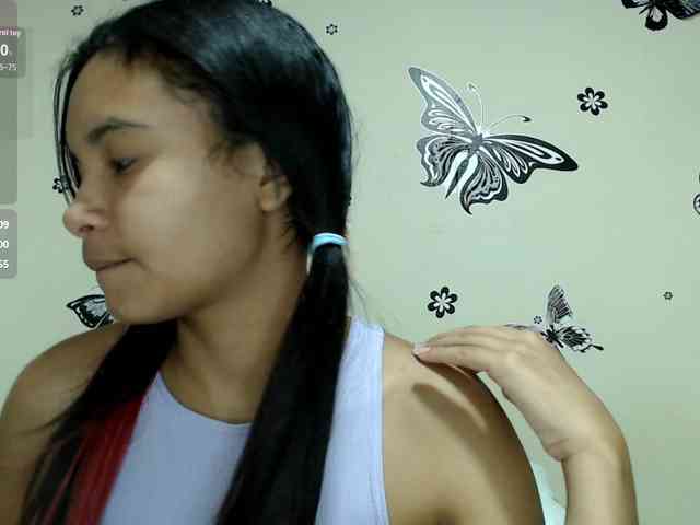 liz7skinny webcam