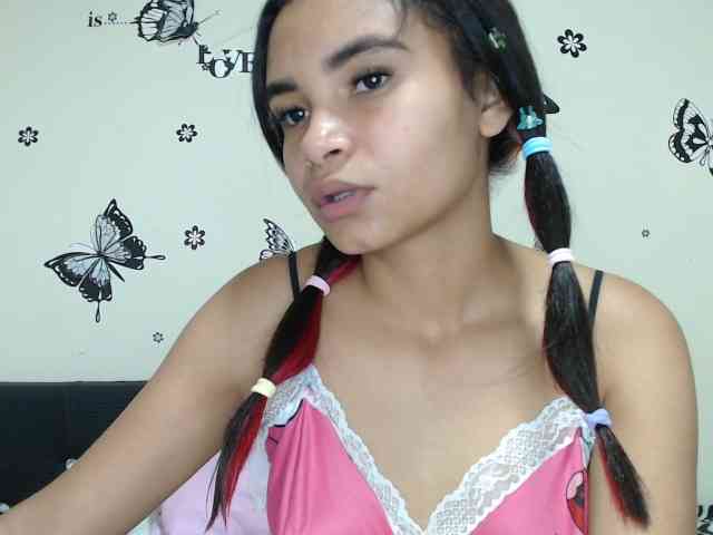 liz7skinny webcam