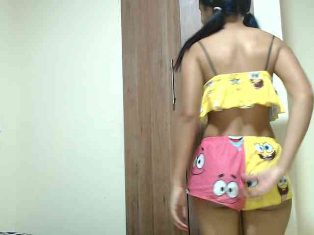 liz7skinny webcam