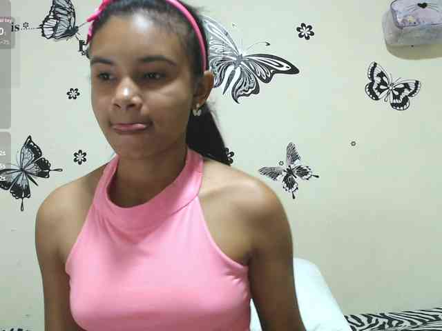 liz7skinny webcam