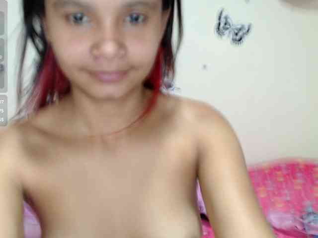 liz7skinny webcam