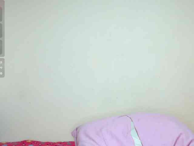 liz7skinny webcam