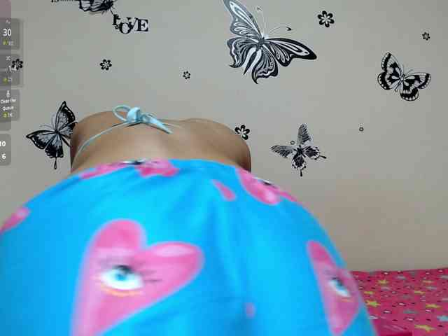 liz7skinny webcam
