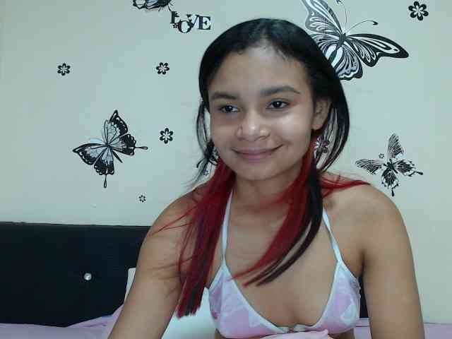 liz7skinny webcam
