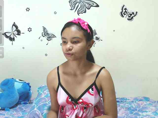 liz7skinny webcam