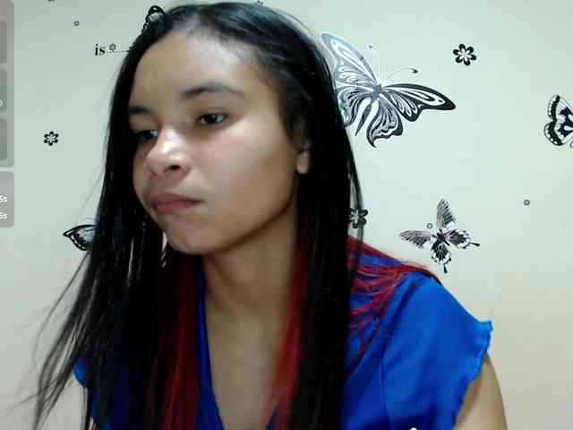 liz7skinny webcam