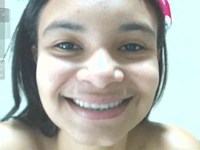 liz7skinny webcam