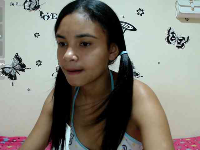 liz7skinny webcam
