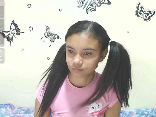 liz7skinny webcam