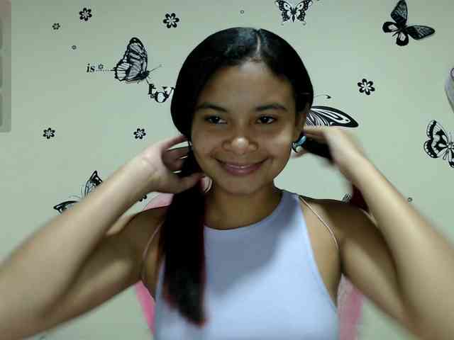 liz7skinny webcam