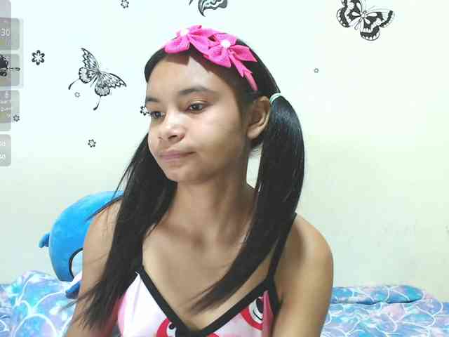 liz7skinny webcam