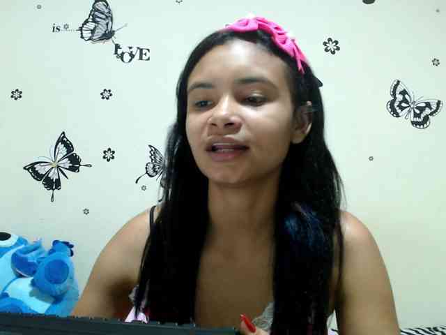 liz7skinny webcam