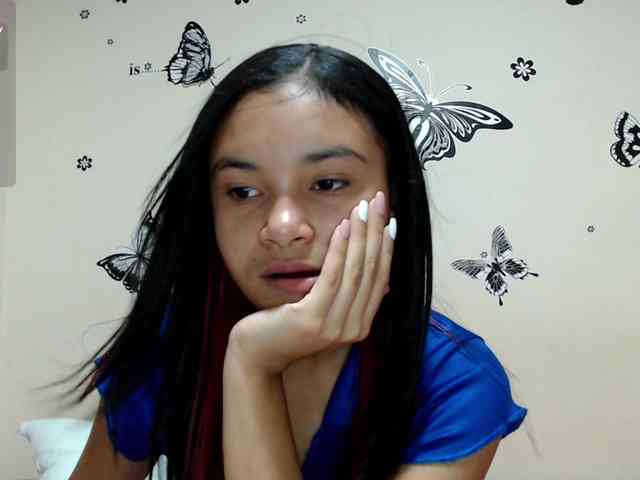 liz7skinny webcam