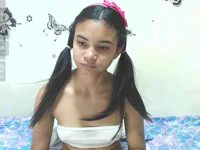 liz7skinny webcam
