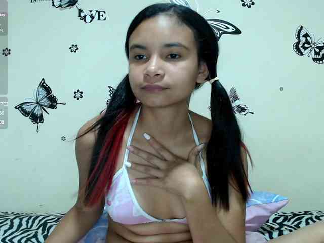 liz7skinny webcam