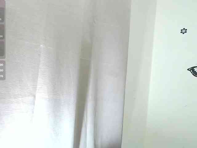 liz7skinny webcam