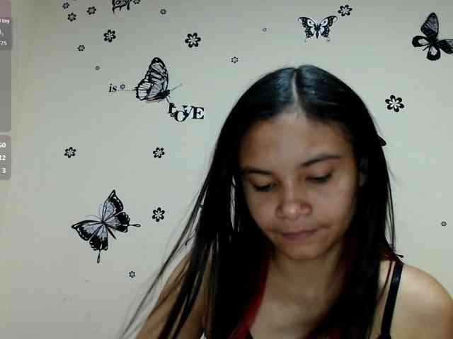 liz7skinny webcam