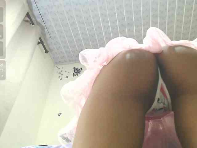 liz7skinny webcam