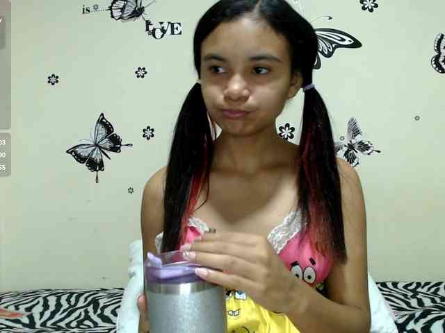 liz7skinny webcam
