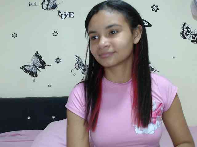 liz7skinny webcam