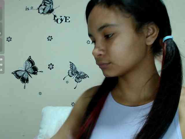 liz7skinny webcam