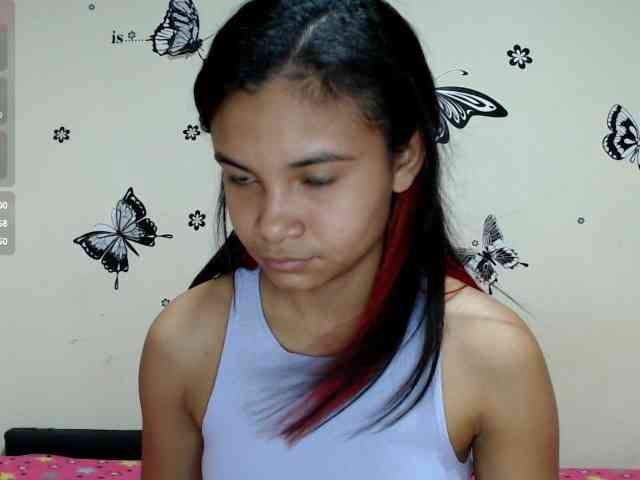 liz7skinny webcam