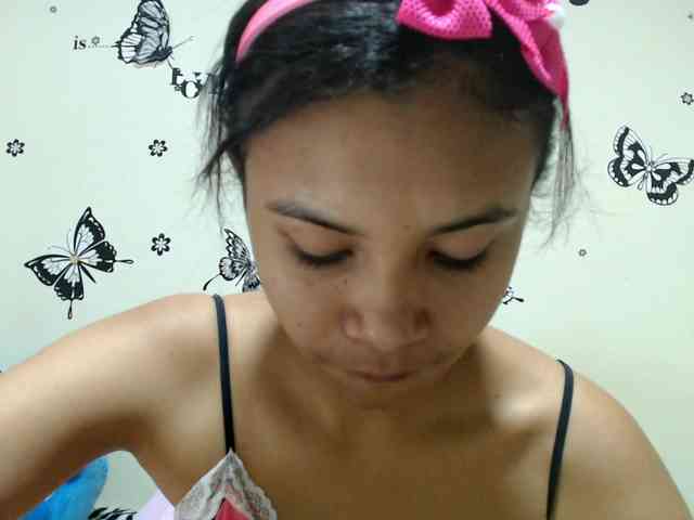 liz7skinny webcam