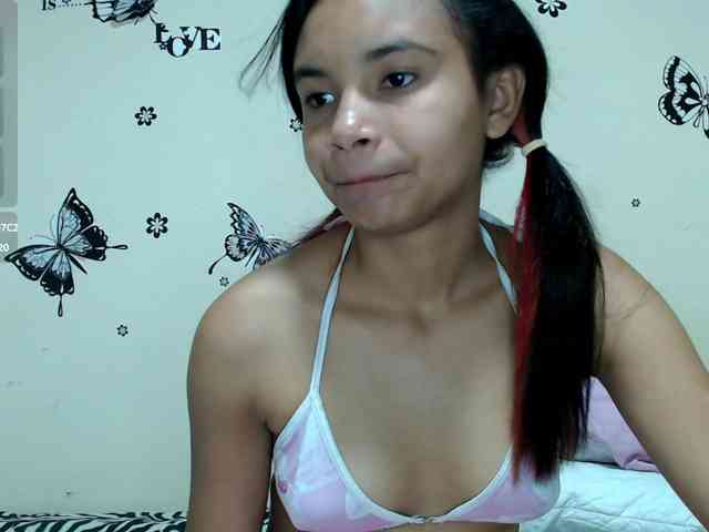 liz7skinny webcam