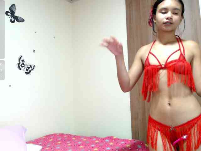 liz7skinny webcam
