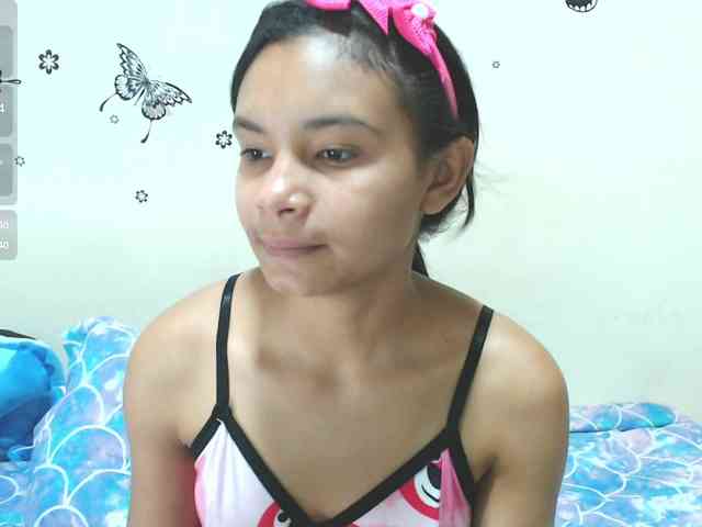 liz7skinny webcam
